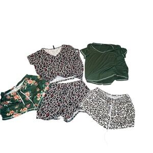 Ekouaer Woman's Pajama Bundle Set XL Lot of 6
Pieces Plus Size